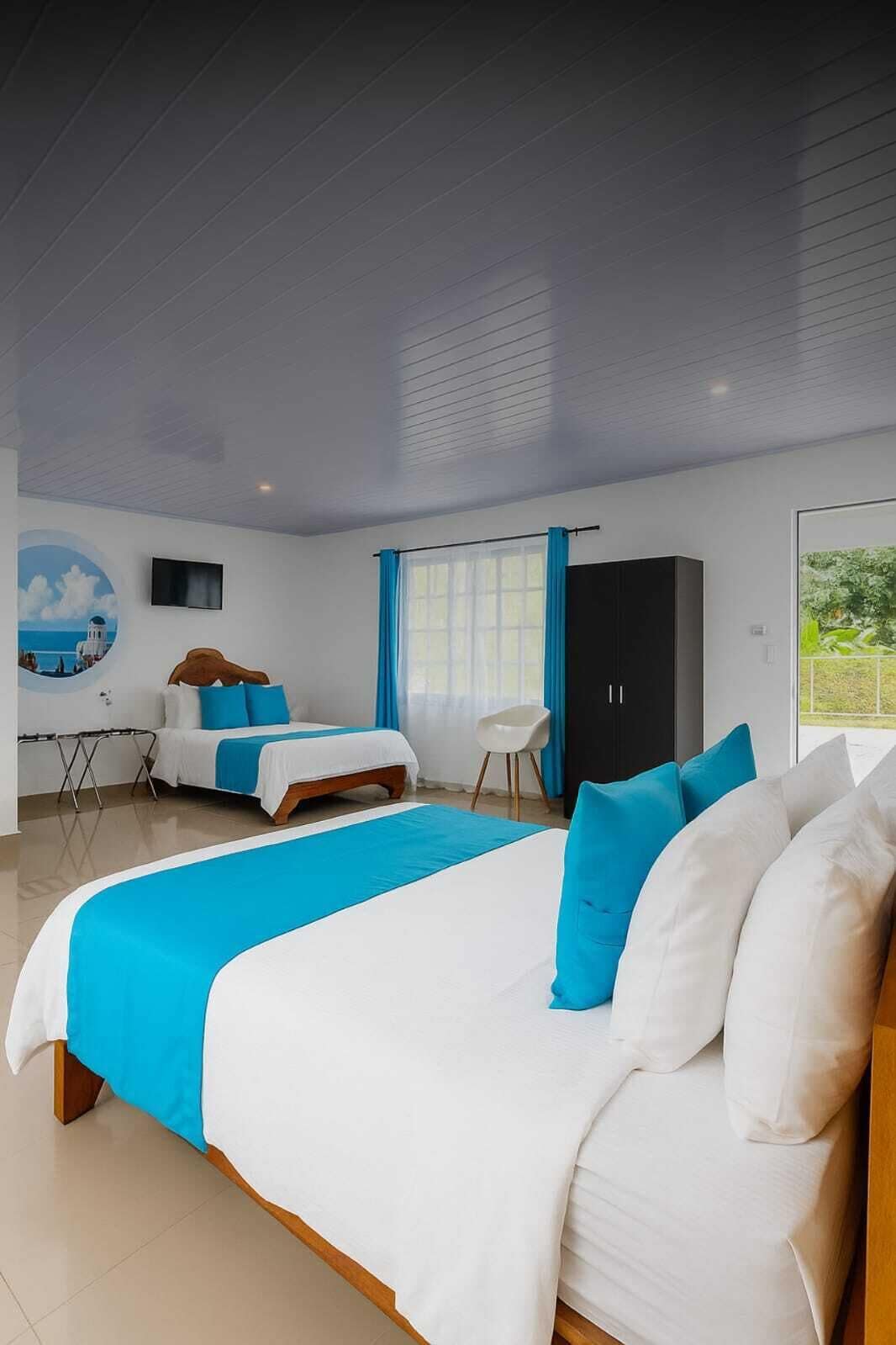 Chambre Deluxe, 1 grand lit et 1 canapé-lit, réfrigérateur