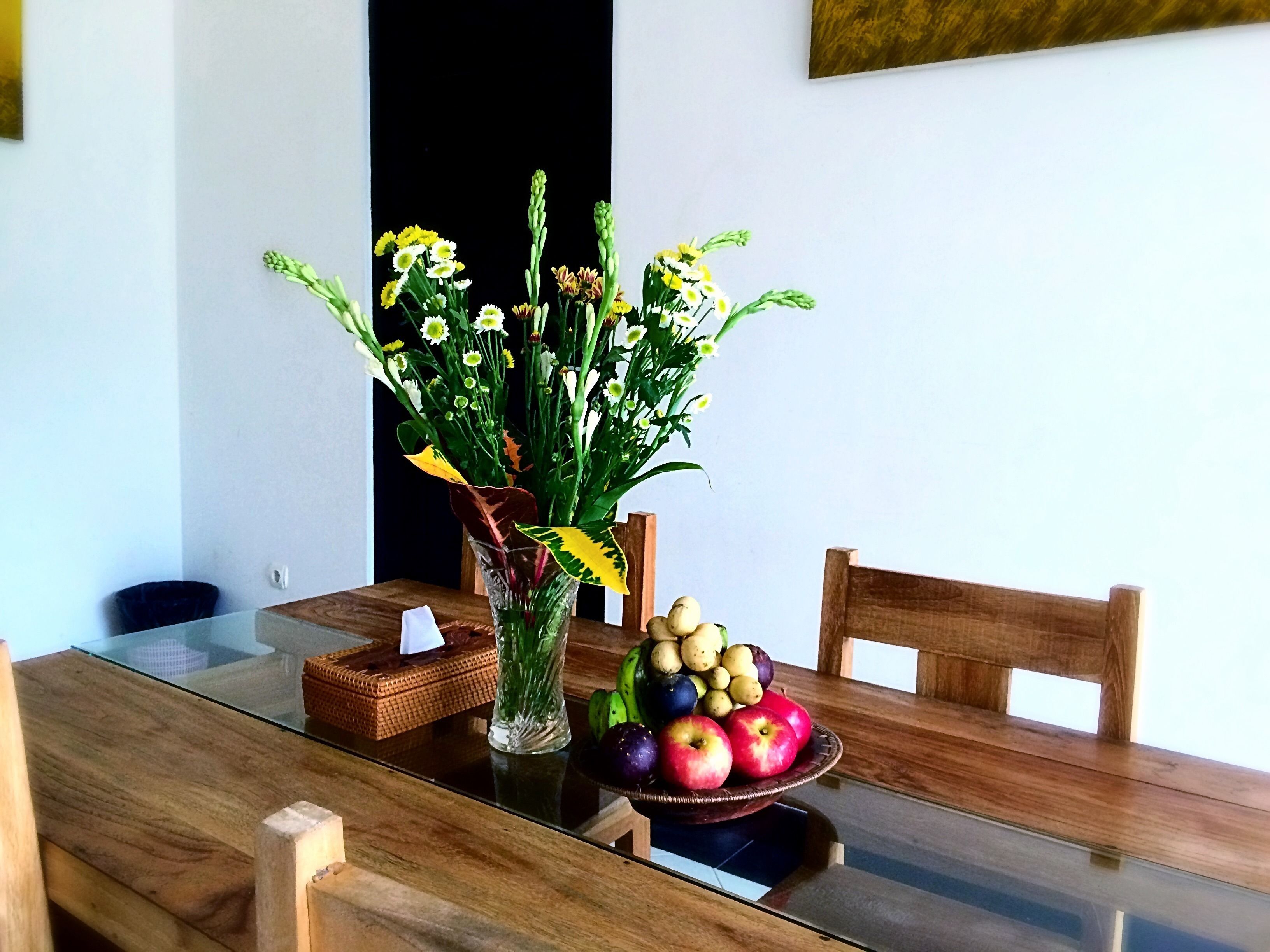Makan di kamar