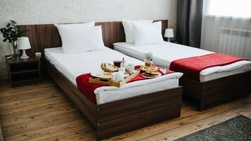 In-room safe, desk, iron/ironing board, free WiFi