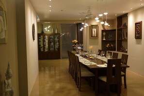 Dining - The Penthouse Above Sea (Mount Lavinia)