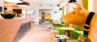 Hey Lou Hotel Piding
