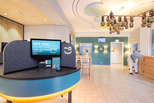 Hey Lou Hotel Piding