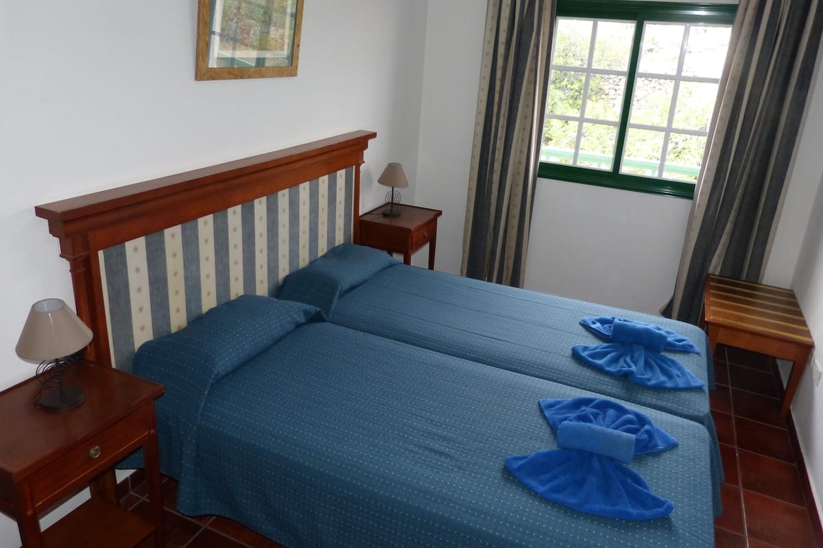 Apartment (TREVEJO) | Desk, free WiFi