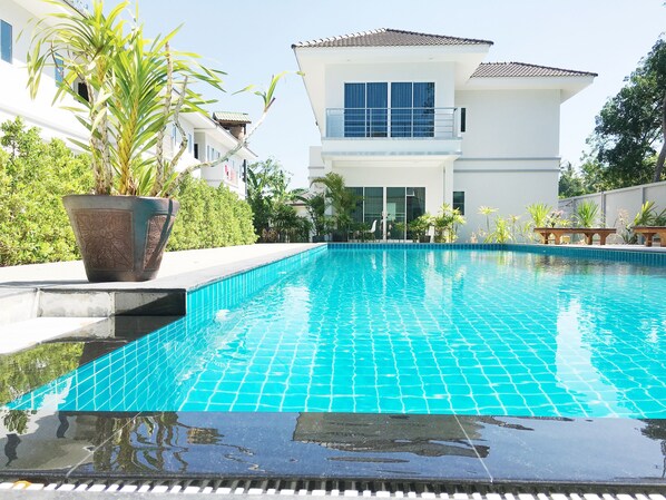 Outdoor pool - Jai House Phuket (Chalong)