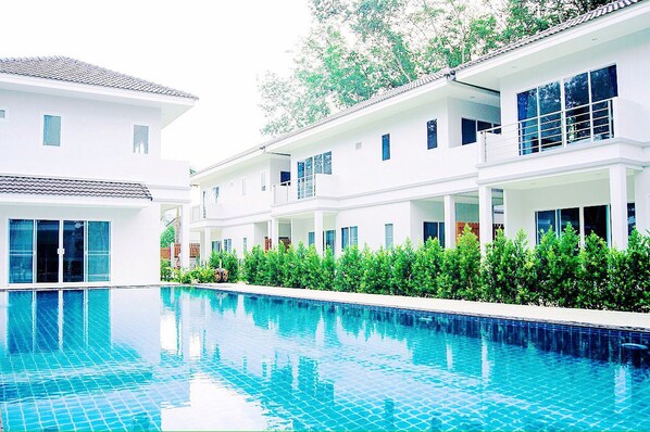 Alberca al aire libre 