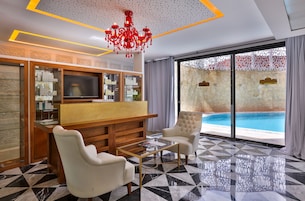 Sauna, steam room, hot springs, Turkish bath, body treatments