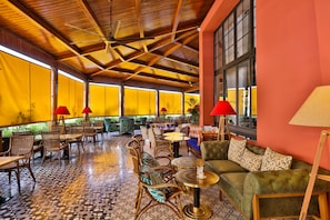 2 restaurants, breakfast, lunch, dinner served; Mediterranean cuisine