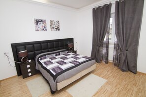 Premium bedding, minibar, desk, laptop workspace - Al Bastione Relais (Gravina in Puglia)