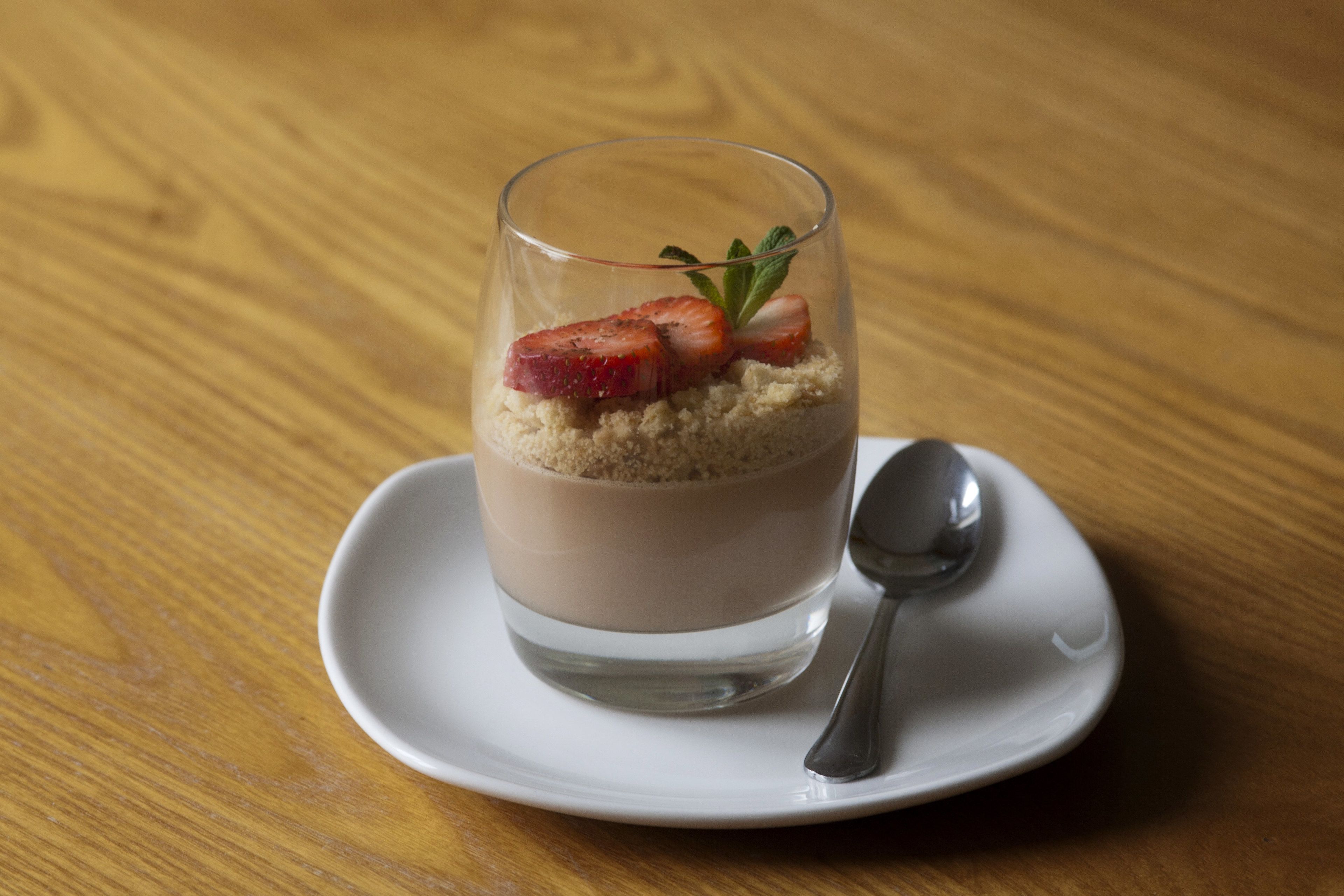 breakfast, lunch and dinner served