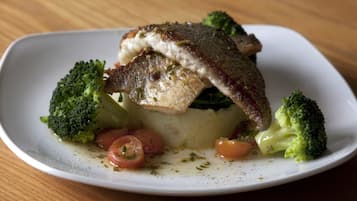 Breakfast, lunch and dinner served