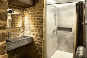 Deluxe-Apartment, Nichtraucher, Küche | Badezimmer