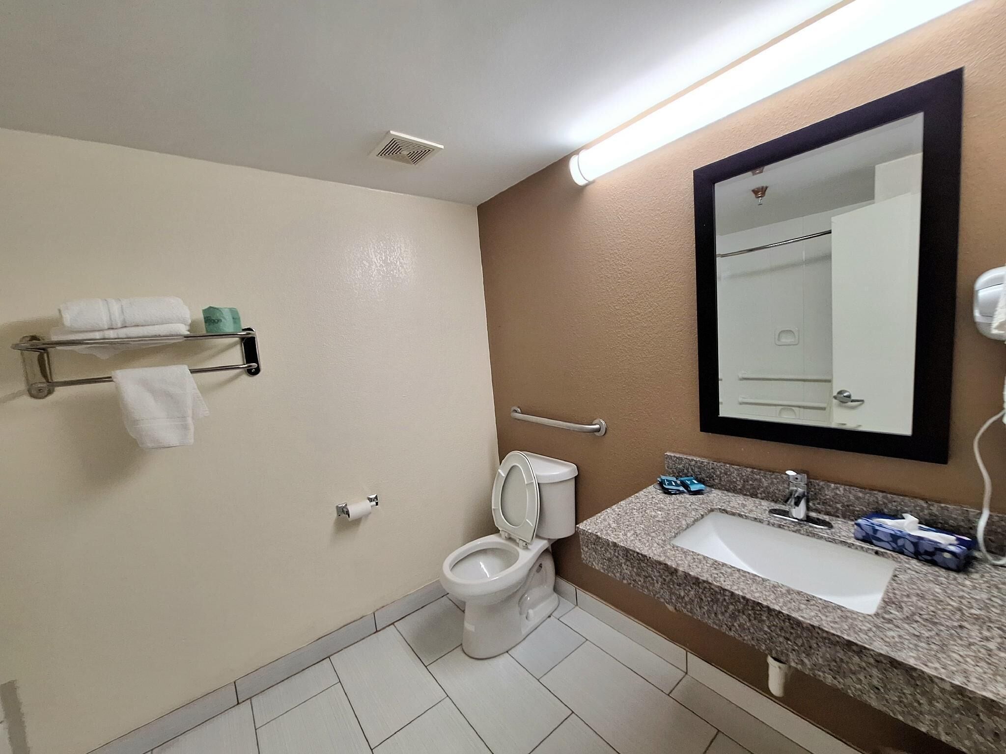 Photo - Trident Inn & Suites New Orleans
