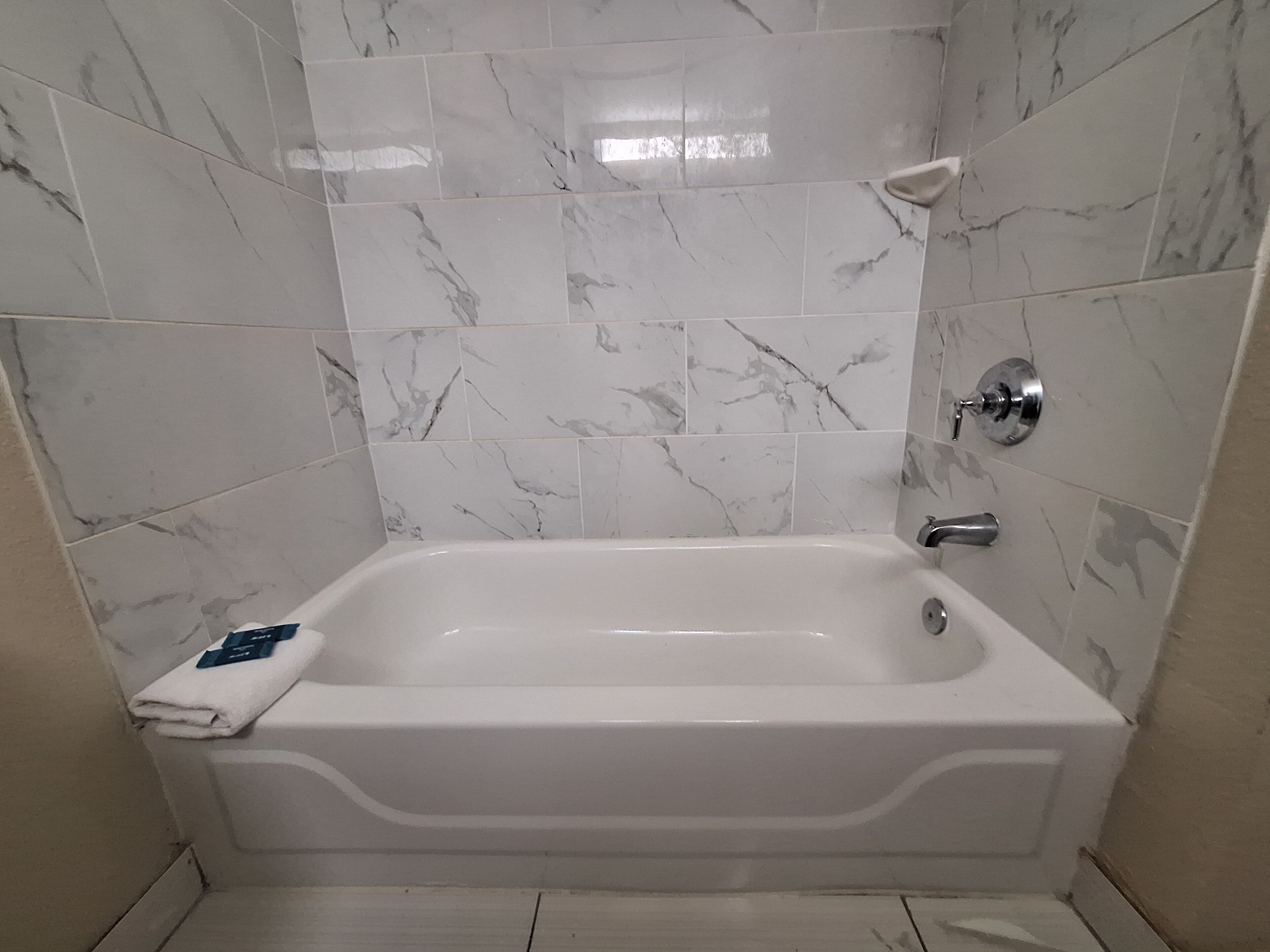 Photo - Trident Inn & Suites New Orleans