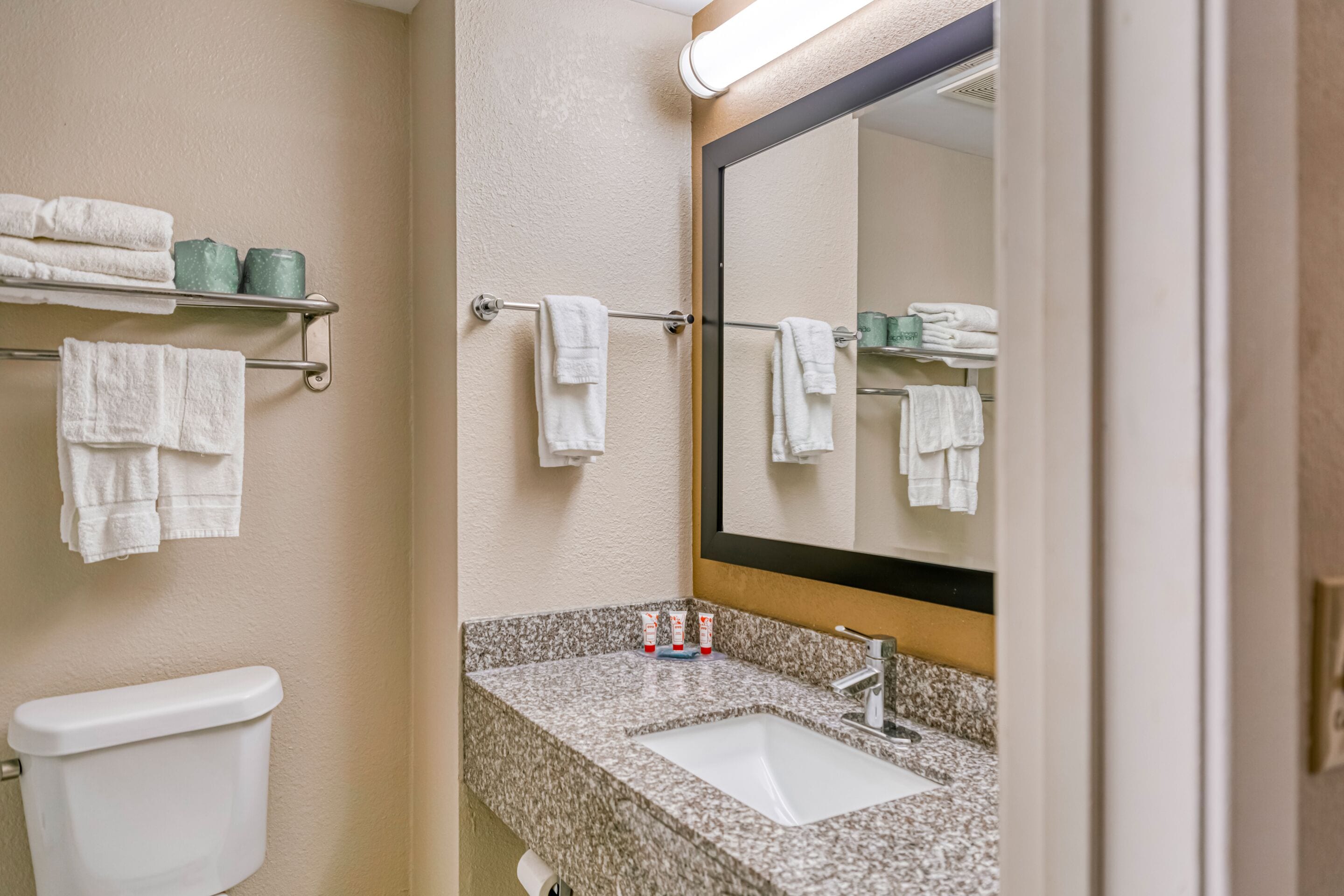 Photo - Trident Inn & Suites New Orleans