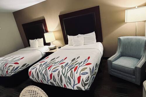 Room, 2 Queen Beds