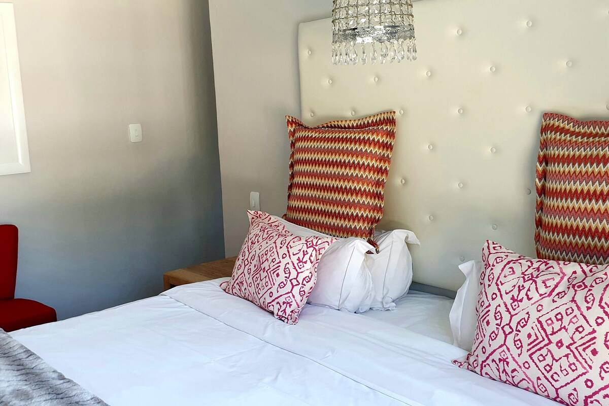 Luxury-Zimmer, 1 King-Bett, Gartenblick