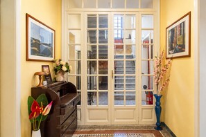 Flat-screen TV - Villa Catelli B&B (Lucca)