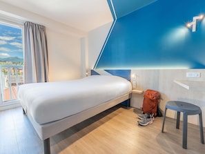 ห้องดับเบิล | โต๊ะทำงาน, ห้องเก็บเสียง, Wi-Fi ฟรี, ผ้าปูที่นอน