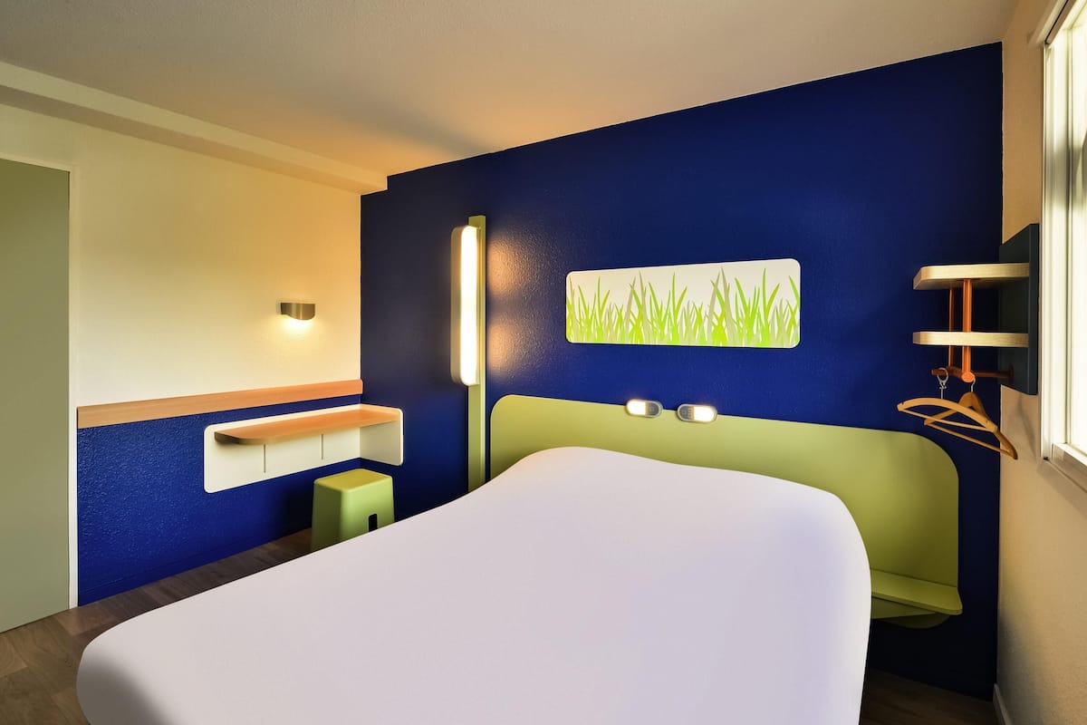 Doppelzimmer | Schreibtisch, schallisolierte Zimmer, kostenloses WLAN, Bettwäsche