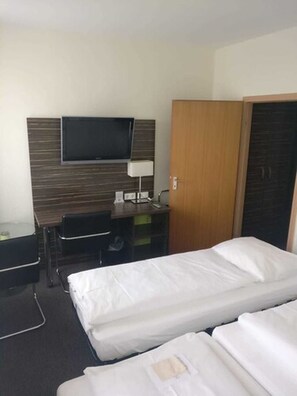 Doppelzimmer (Extra Bed)