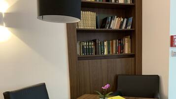 Lobby-Lounge