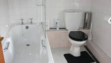 Double Room, Ensuite | Bathroom