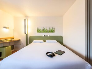 Double Room | Desk, cribs/infant beds, free WiFi - ibis budget Lyon Villefranche sur Saône (Limas)