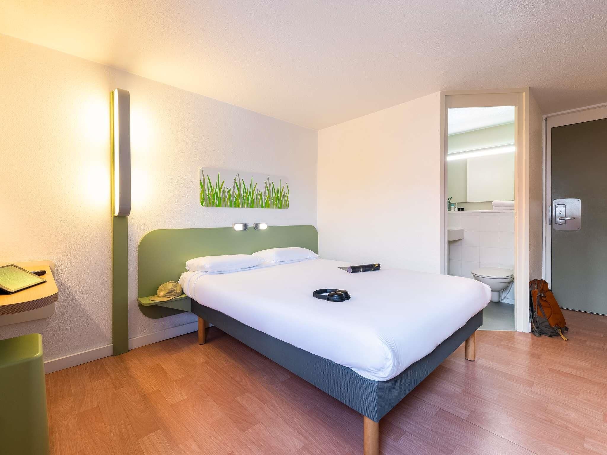 Double Room | Desk, cots/infant beds, free WiFi