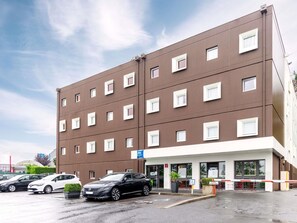 Exterior - ibis budget Villemomble (Villemomble)