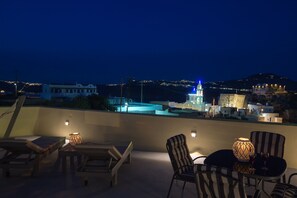 City view - Love Nest villa (Santorini)