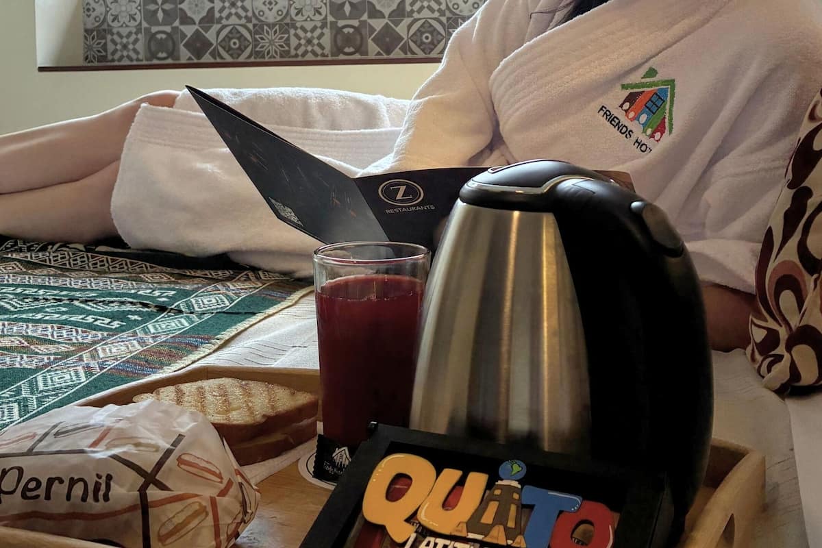 أغطية فراش متميزة وألحفة محشوة بالريش وأسرّة سليكت كومفورت