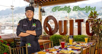 Friends Hotel & Rooftop - Historic Center & Museums