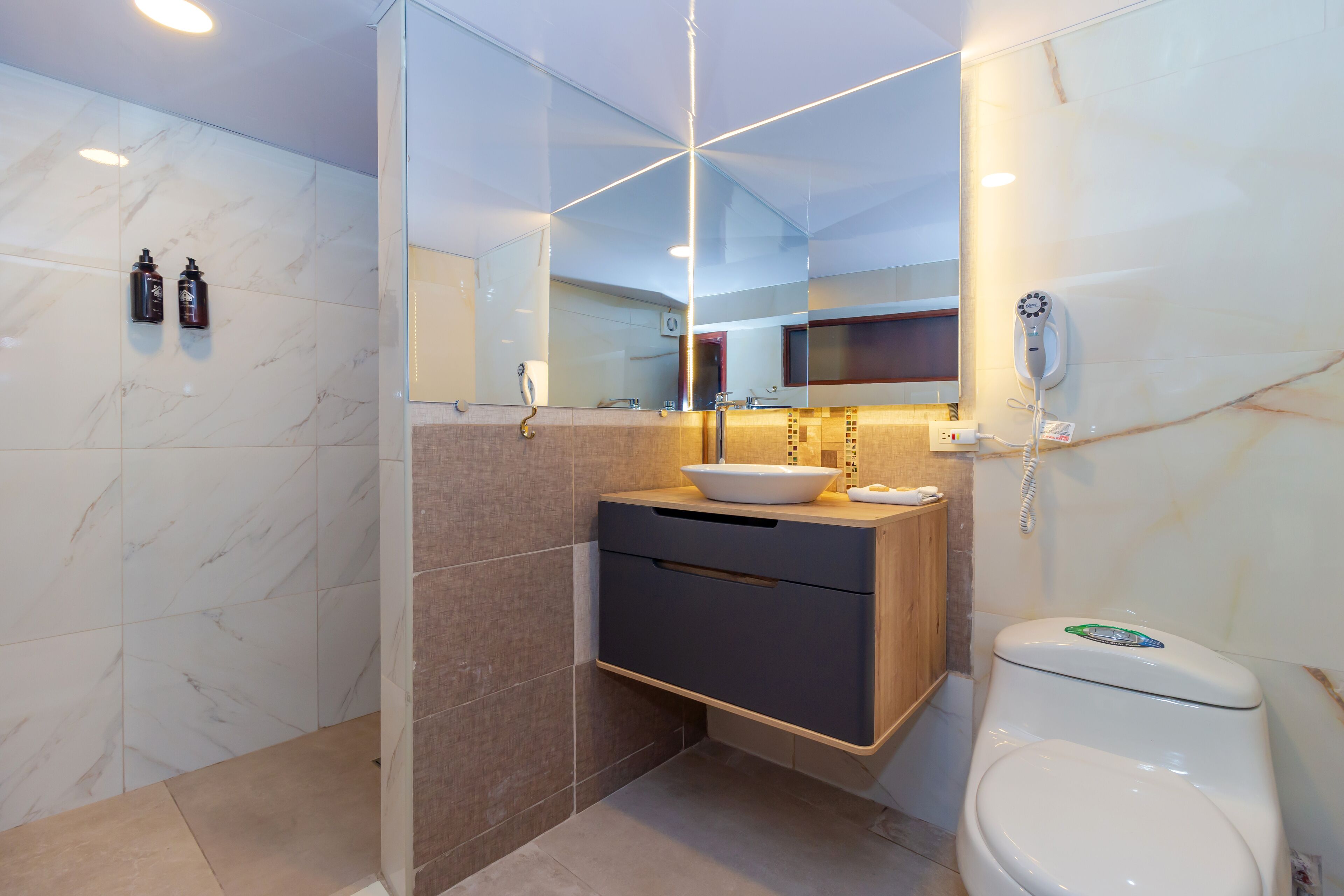 Photo - Friends Hotel & Rooftop - Historic Center & Museums