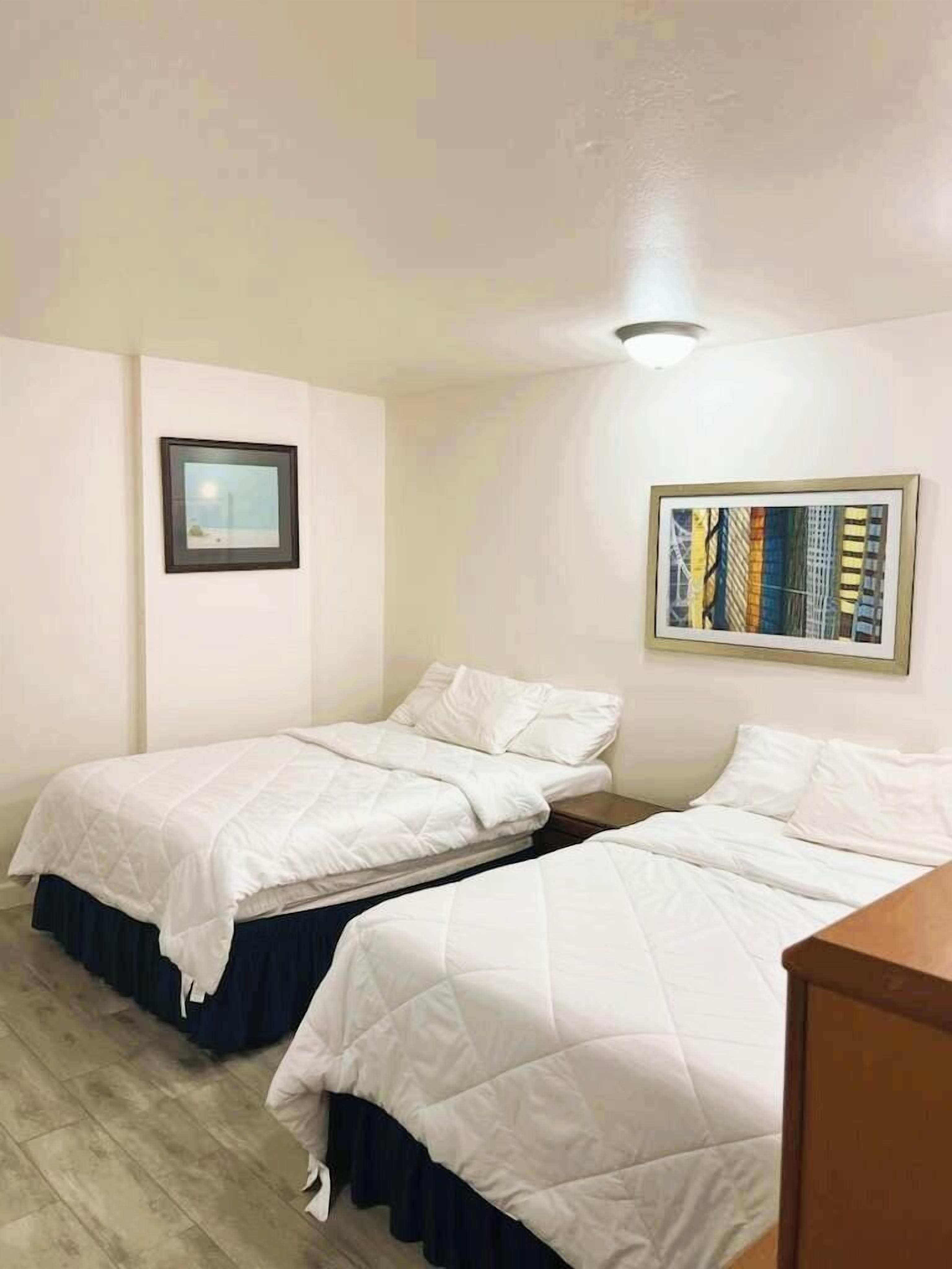Room, 2 Double Beds | Free WiFi, bed sheets