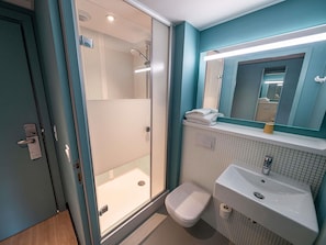 Classic Room, 1 Double Bed (Latest generation) | Desk, iron/ironing board, free WiFi, bed sheets