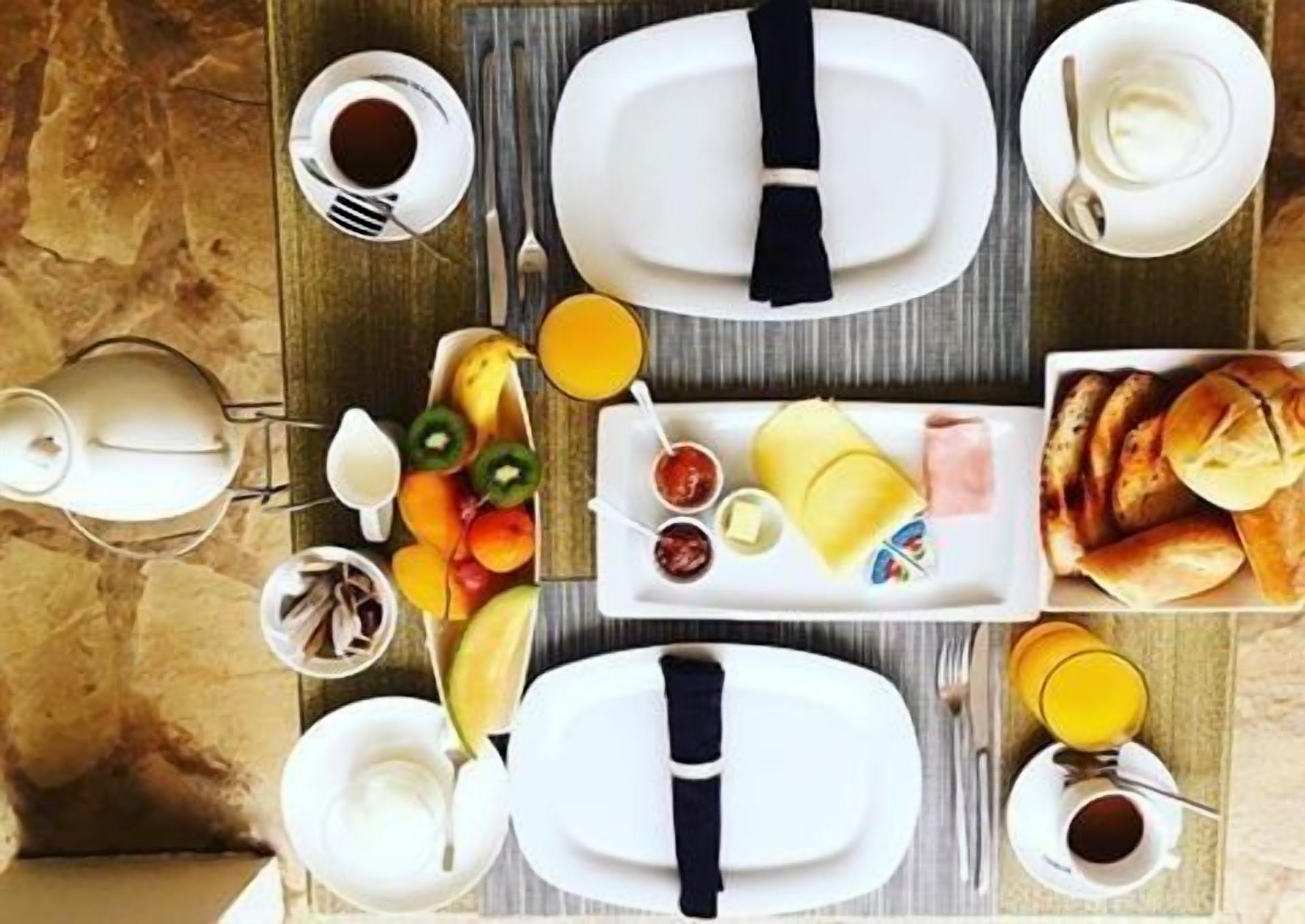 daily continental breakfast (usd 18 per person)