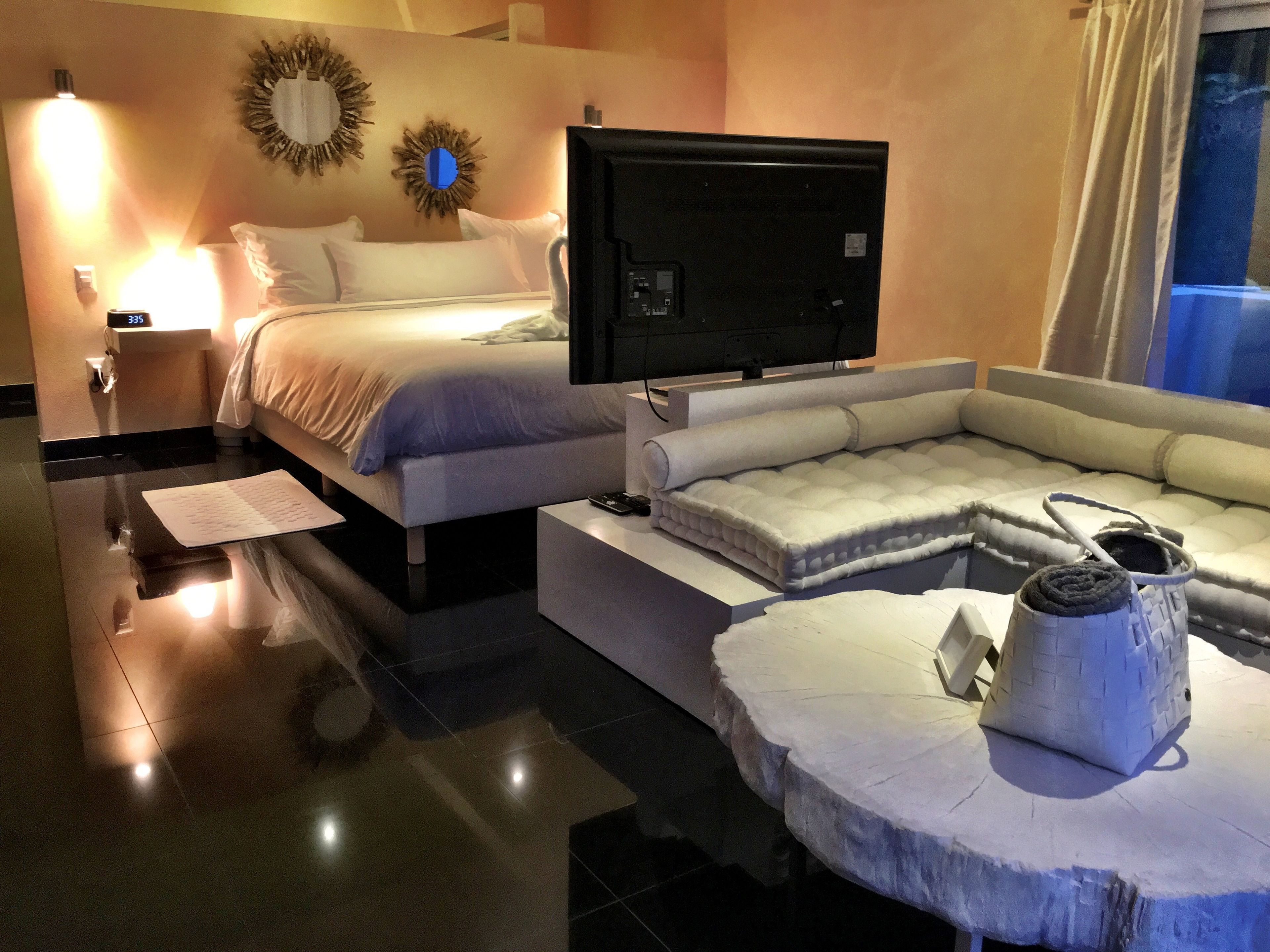 cocoon suite, 1 king bed, terrace, poolside | egyptian cotton sheets, premium bedding, select comfort beds, minibar