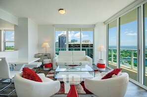 LED TV - Private Residences at Hotel Arya by SoFLA Vacations (Miami)