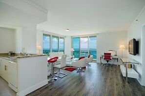 LED TV - Private Residences at Hotel Arya by SoFLA Vacations (Miami)