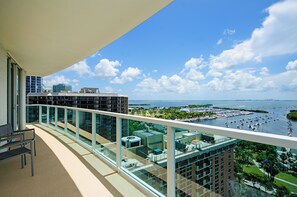Balcony - Private Residences at Hotel Arya by SoFLA Vacations (Miami)