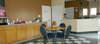 Fairfax Motel
