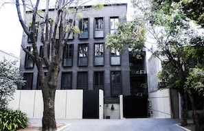 Overnatningsstedets facade