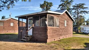 Ferienhütte, 2 Schlafzimmer, Küche, Seeblick | WLAN