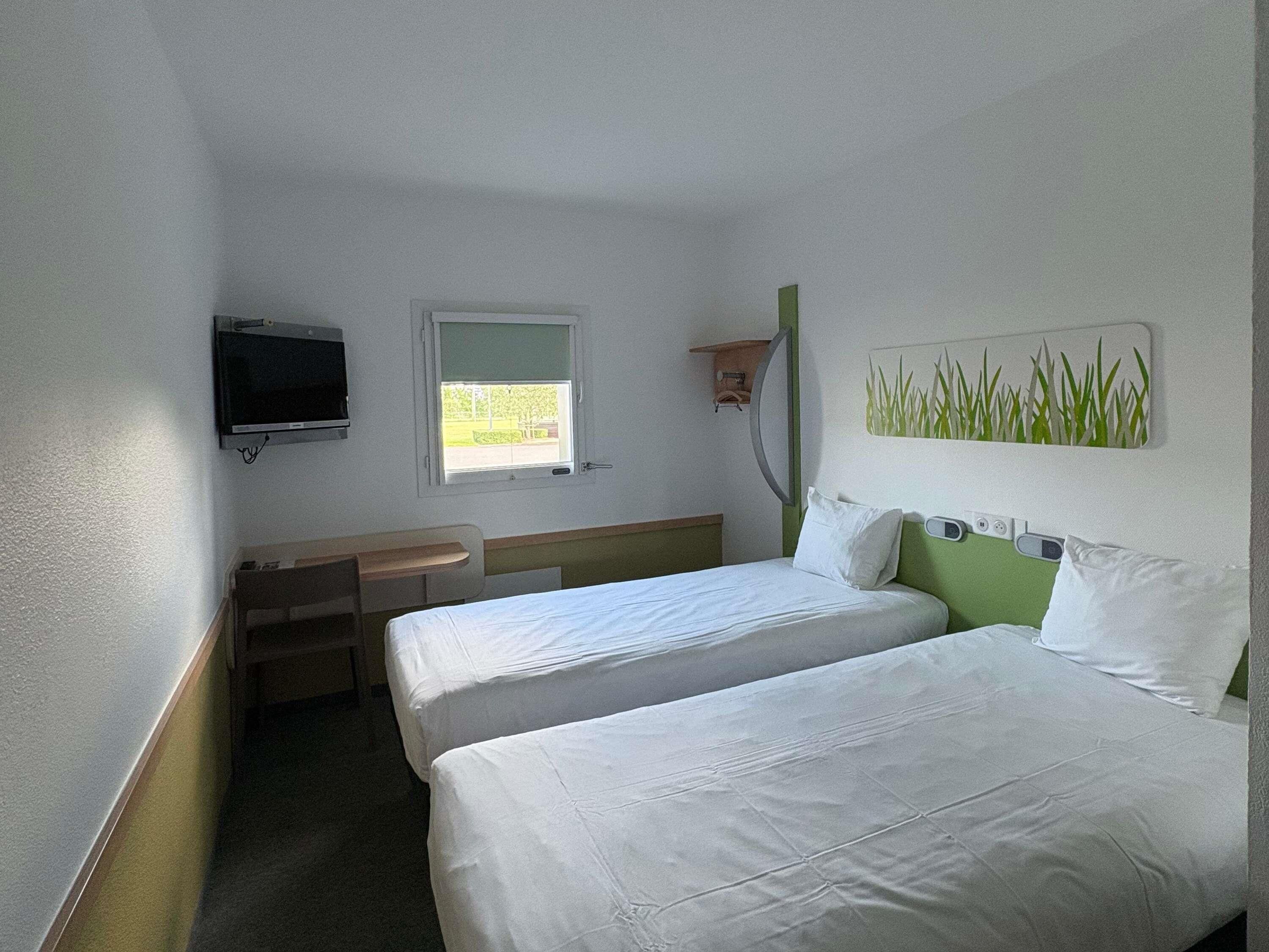 hypo-allergenic bedding, desk, laptop workspace, soundproofing