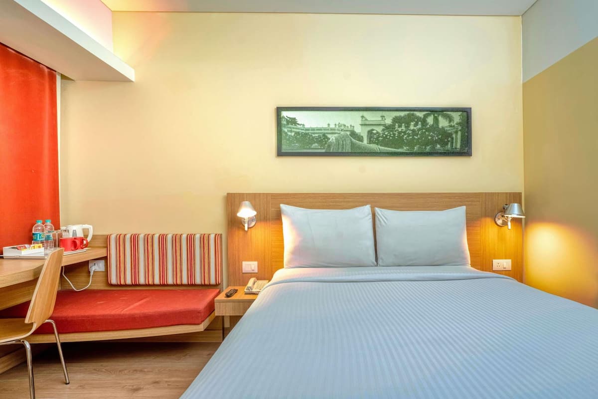 Premium bedding, memory foam beds, minibar, in-room safe