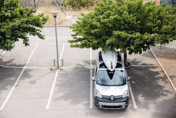 Free self parking