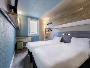 Twin Room, 2 Single Beds