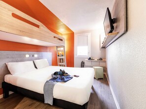 Triple Room, Multiple Beds