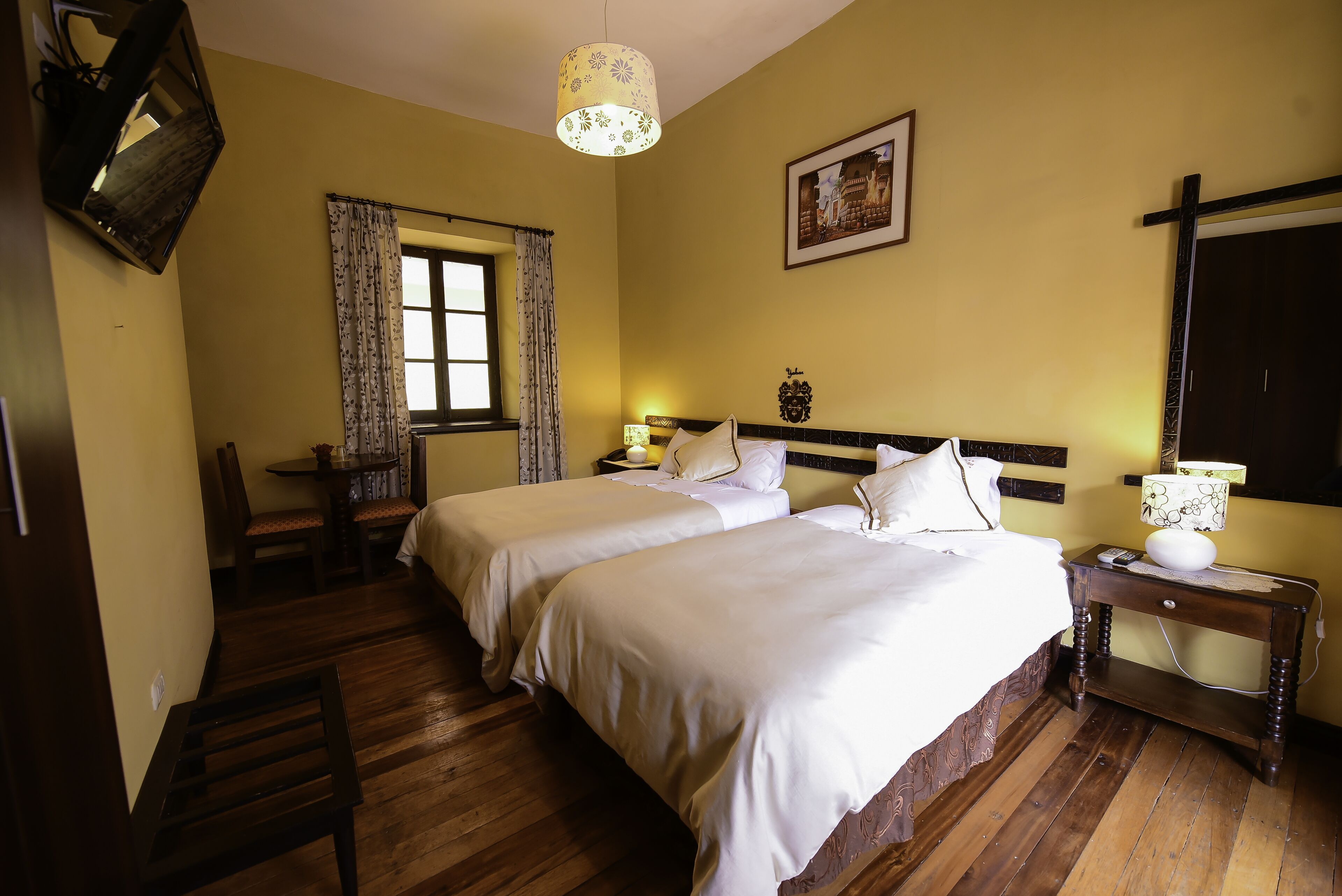 Foto - Yabar Hotel Plaza