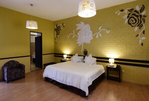 Junior Suite | In-room safe, desk, rollaway beds, free WiFi - Yabar Hotel Plaza (Cusco)